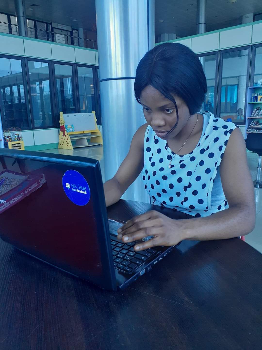 HANSON AND TEAM CHURN OUT GRAPHIC DESIGNERS IN UYO!