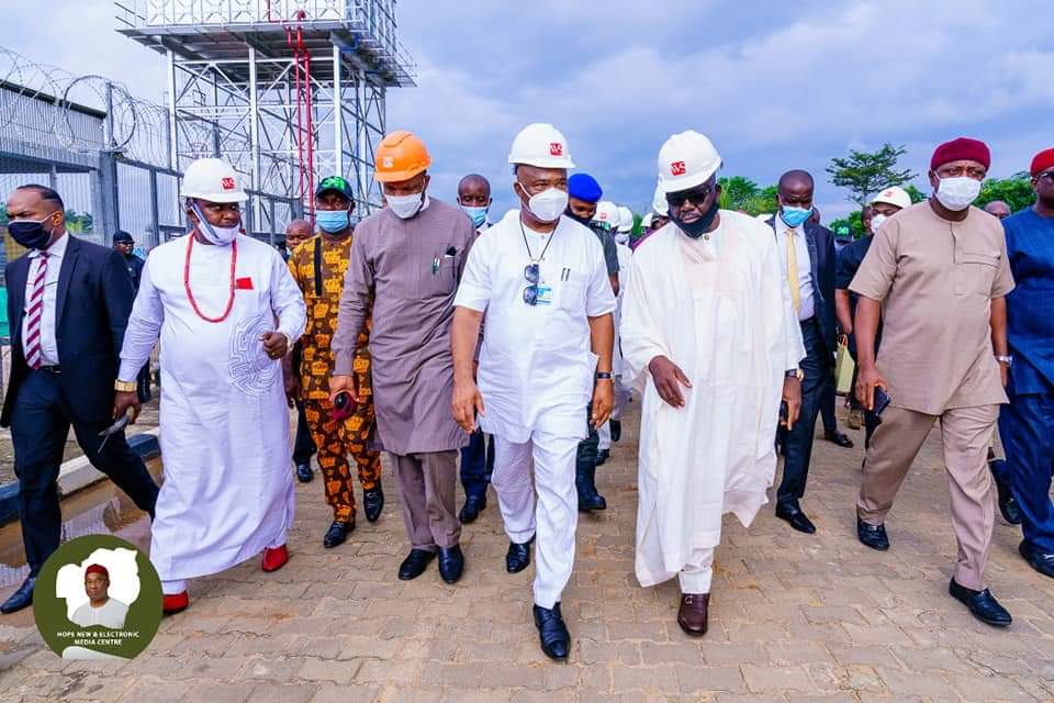 GOV. UZODINMA TOURS WALTER SMITH MODULAR REFINERY