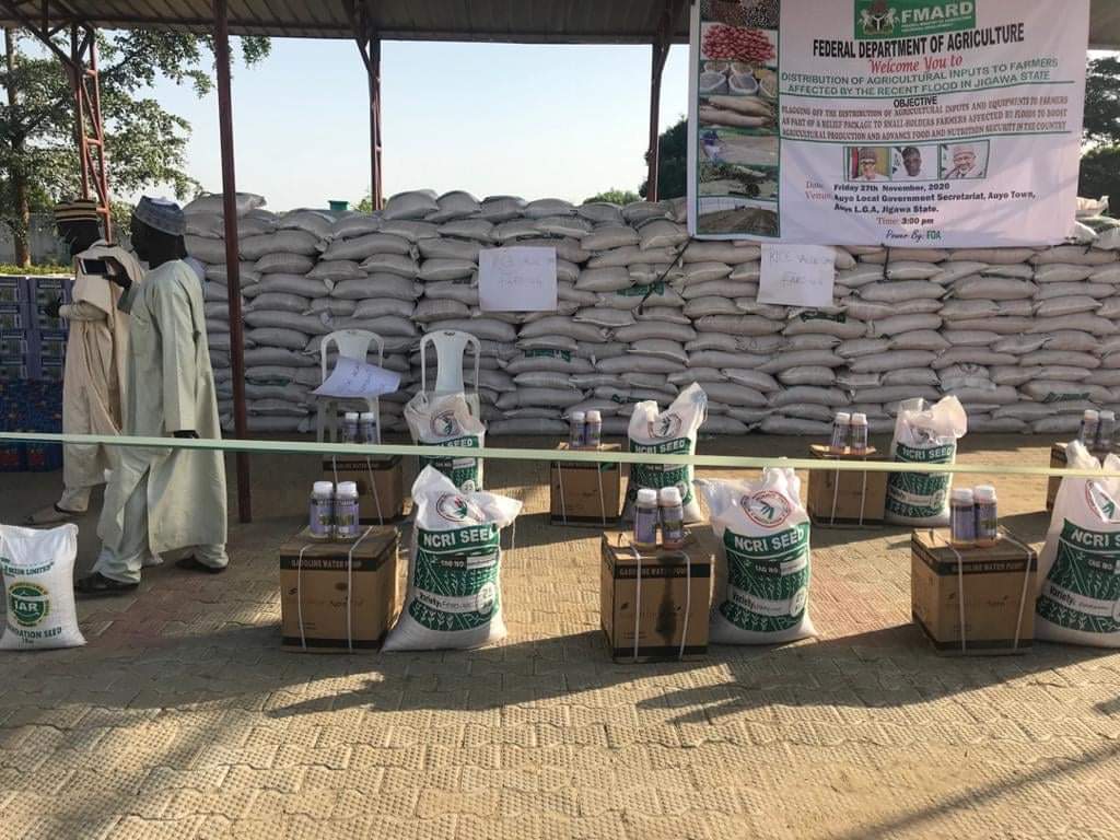 FG Redeems Pledge to Support Smallholder Farmers Affected by Flooding, As Nanono Flags-Off Input Distribution In Kebbi And Jigawa States