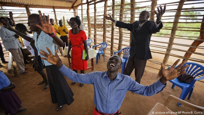 THE HISTORY OF THE CHRISTIAN WAR AGAINST AFRICAN TRADITIONAL RELIGION: ACHIEVEMENTS AND/OR MISTAKES?