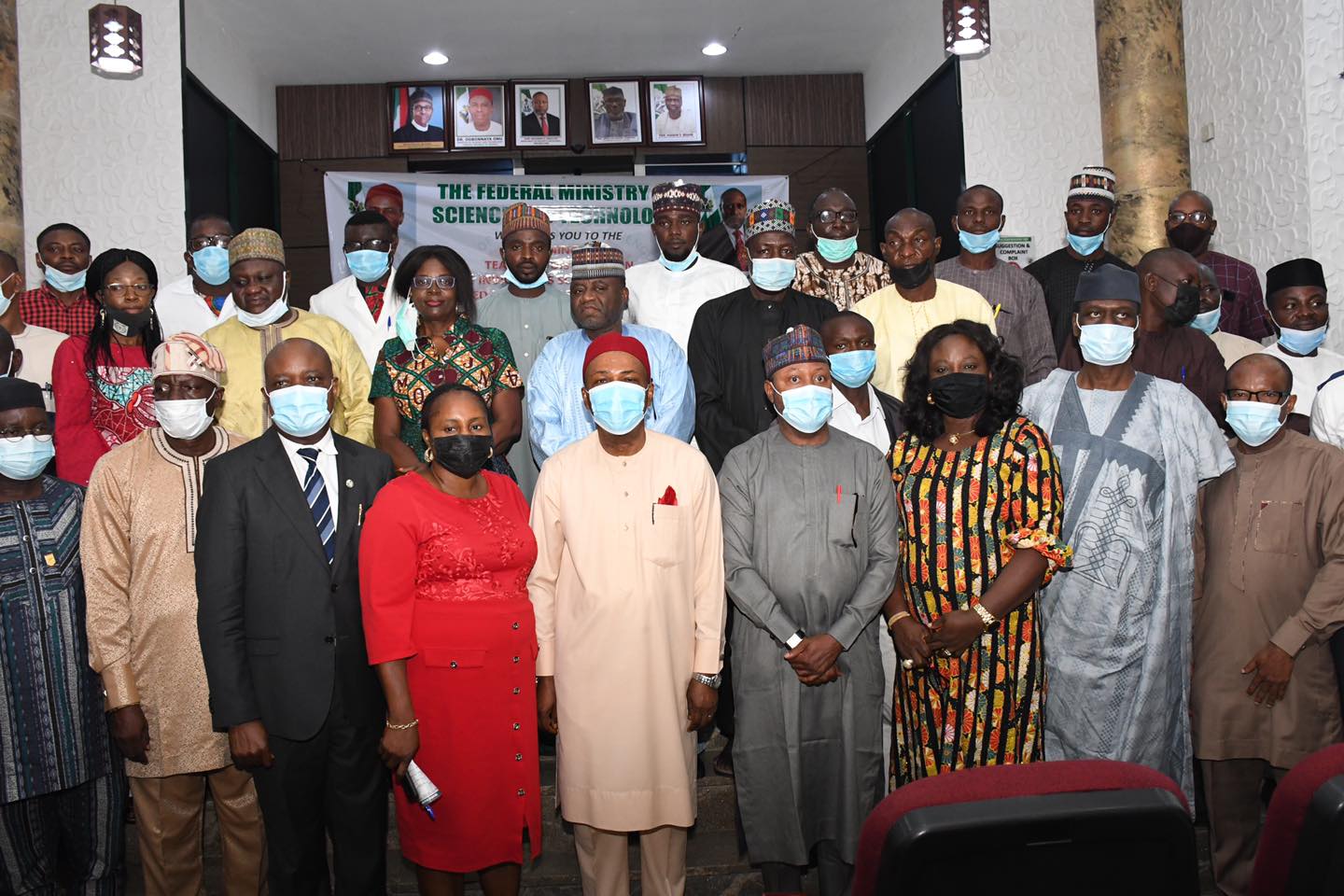 40 SCIENCE SCHOOLS RECEIVE INDIGENOUS SCIENCE KITS