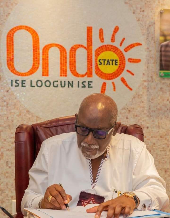 GOV AKEREDOLU SIGNS JUDICIAL, LEGISLATURE AUTONOMY BILLS INTO LAW
