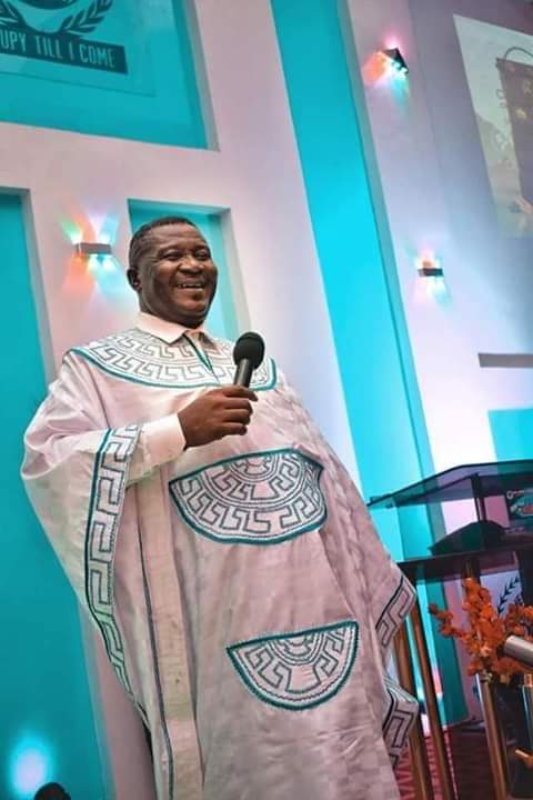 Put Up Your Royal Behaviour – Fred Obetoh