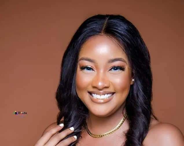 Onyinye Trapped Under The Rubble