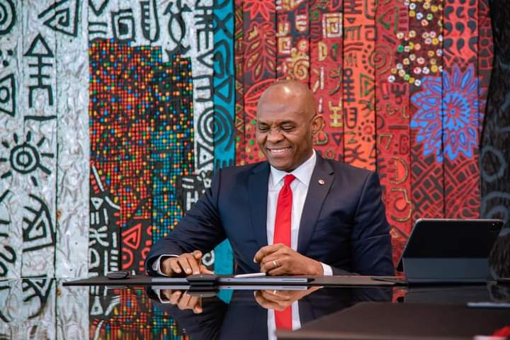 Tony Elumelu Speaks on Strategic Leadership with Military Officers
