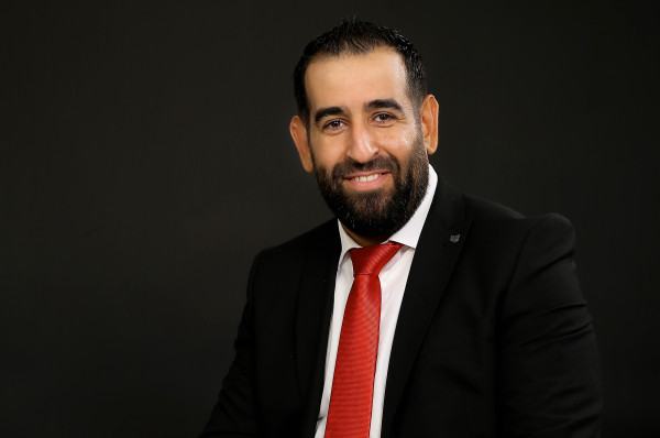 Embracing the Power of Artificial Intelligence (AI) in Photography (By Amine Djouahra)