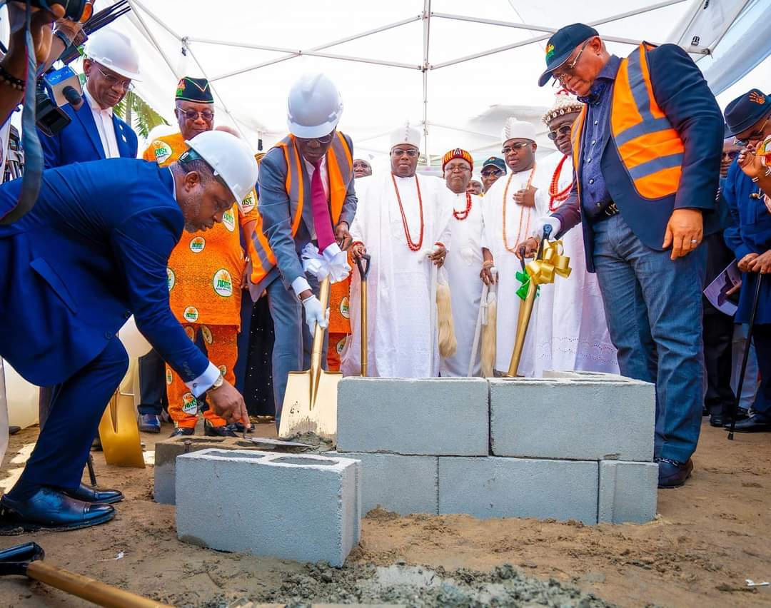 Akwa Ibom Commences Construction of 18-Story Ibom Towers in Lagos, Strengthening Economic Ties