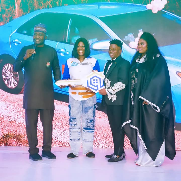 Profilledworld Homes Rewards Excellence at End-of-Year Celebration