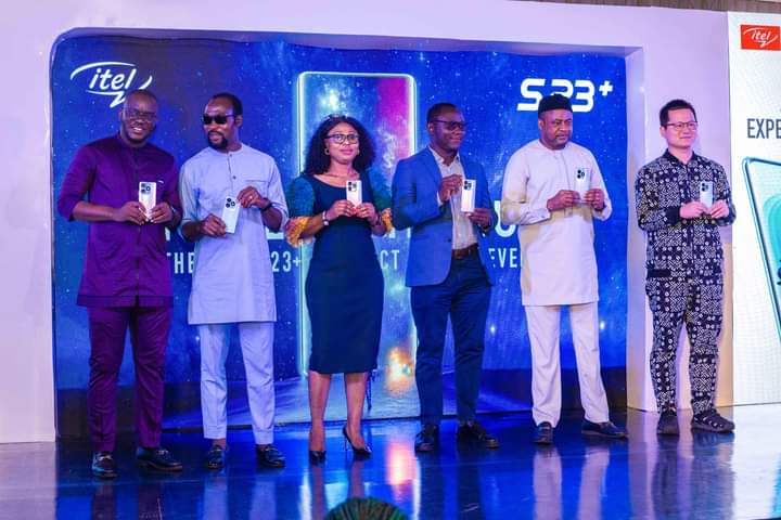 Naira Diary Announces Theme For NDI Awards 2022: THE HEROES - Tech, Business