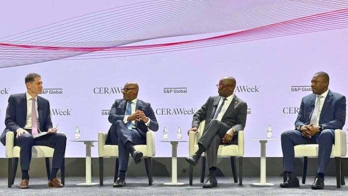 657270491_1240278724950958_5841181120741137835_n