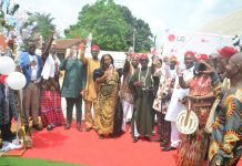 LG ELECTRONICS DEEPENS SOCIAL IMPACT IN NIGERIA: COMMISSIONS SOLAR-POWERED BOREHOLE AND FREE MOBILE LAUNDRY SERVICE IN ABA’S OSUSU-AMANKWA COMMUNITY